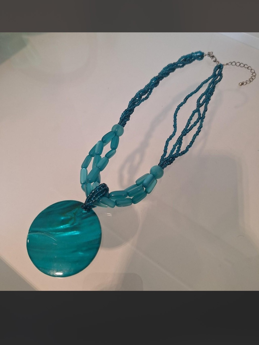 Blue Shell Necklace - Picture 3 of 6